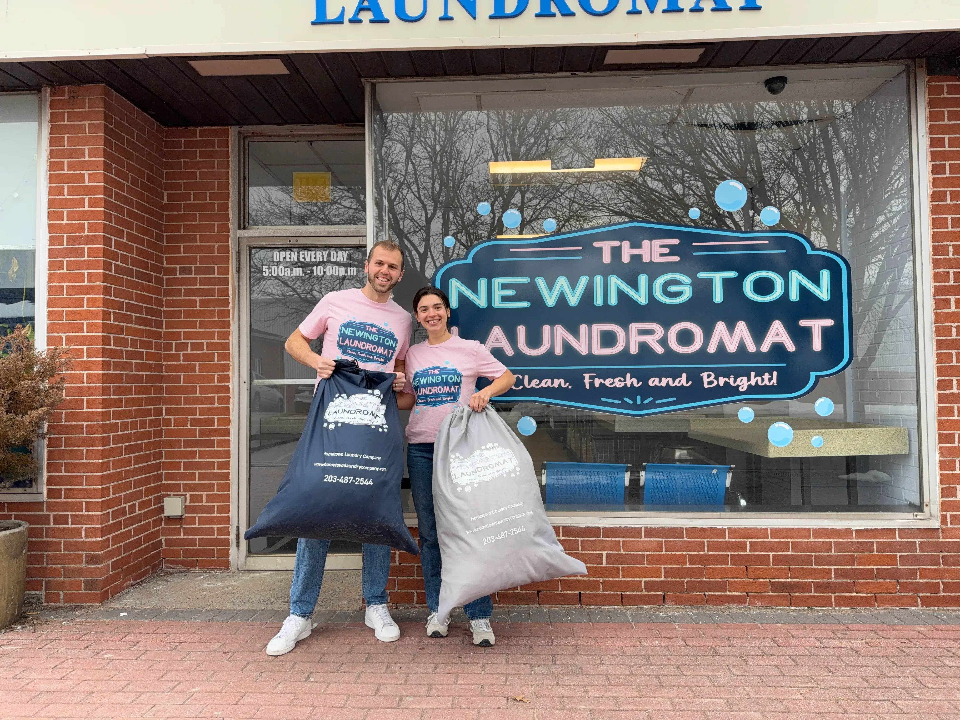 Matt Ave Street Entrance W Bags